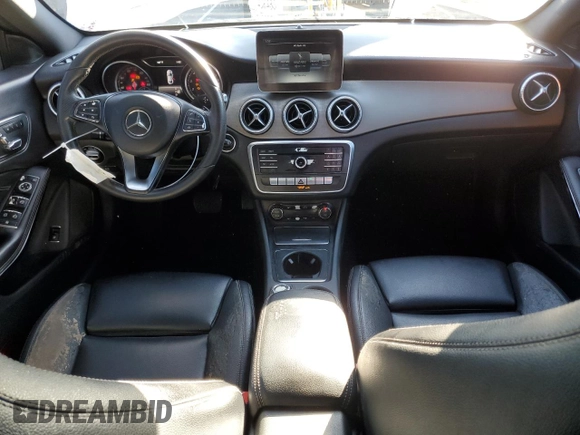 2017 Mercedes-Benz CLA 250 z VIN WDDSJ4EB9HN472189, wystawiony jako Copart lot #86023804 z przebiegiem 168 188 mil mil oraz Tytuł czysty. Historia ofert i sprzedaży dostępna na DreamBid. Obrazek 8.