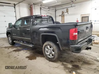 2019 GMC Sierra 3500HD Denali z VIN 1GT42WEYXKF230044, wystawiony jako Copart lot #86875304 z przebiegiem 62 704 mil mil oraz Szkoda całkowita • Salvage title. Historia ofert i sprzedaży dostępna na DreamBid. Obrazek 2.