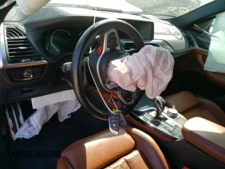 2020 BMW X4 M z VIN 5YMUJ0C04LLU67250, wystawiony jako Copart lot #41482343 z przebiegiem Nie podano mil oraz . Historia ofert i sprzedaży dostępna na DreamBid. Obrazek 8.