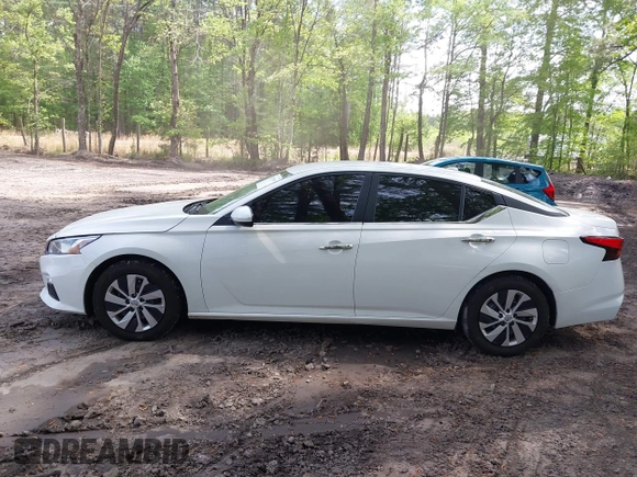 2020 Nissan Altima S с VIN 1N4BL4BV3LC120481, выставлен на аукционе IAAI как лот 42115519 с пробегом 68 779 миль миль и . История ставок и продаж доступна на DreamBid. Изображение 14.