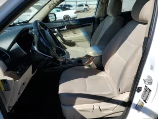 2014 Kia Sorento LX with VIN 5XYKTCA62EG446365, listed as a Copart auction lot 50471175 with 194,463 mi miles and Clean Title. Bid and sale history available at carsss.com. Image 7.