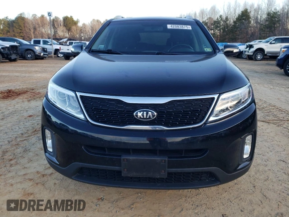 2015 Kia Sorento LX with VIN 5XYKTDA74FG608366, listed as a Copart auction lot 42083875 with 118,230 mi miles and Salvage Title. Bid and sale history available at carsss.com. Image 5.
