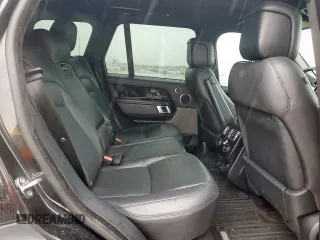 2019 Land Rover Range Rover HSE with VIN SALGS2SV0KA549670, listed as a Copart auction lot 64808565 with 140,043 mi miles and Clean title. Bid and sale history available at DreamBid. Image 11.