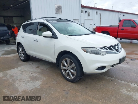 2014 Nissan Murano S z VIN JN8AZ1MW7EW508912, wystawiony jako IAAI lot #42454874 z przebiegiem 140 450 mil mil oraz . Historia ofert i sprzedaży dostępna na DreamBid. Obrazek 1.