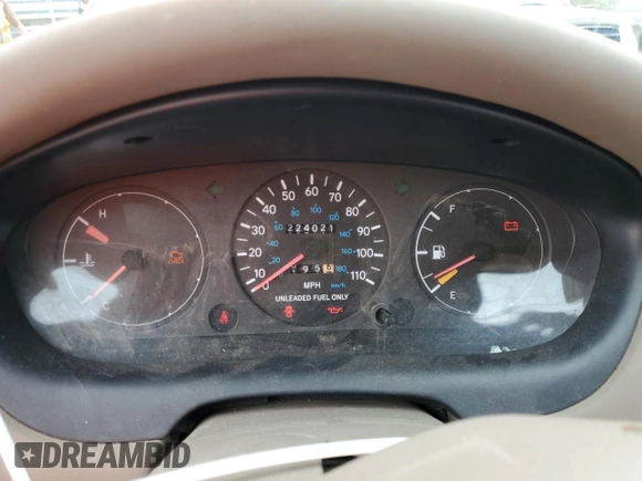 1996 Geo Prizm z VIN 1Y1SK5265TZ035968, wystawiony jako Copart lot #71472584 z przebiegiem 224 021 mil mil oraz Tytuł czysty. Historia ofert i sprzedaży dostępna na DreamBid. Obrazek 9.