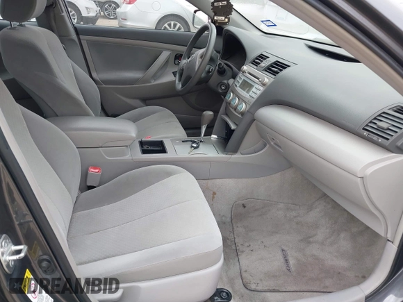 2009 Toyota Camry with VIN 4T1BE46K09U353849, listed as a IAAI auction lot 42045757 with 185,717 mi miles and . Bid and sale history available at carsss.com. Image 5.