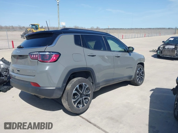 2022 Jeep Compass Limited z VIN 3C4NJDCB5NT136643, wystawiony jako IAAI lot #41737326 z przebiegiem 24 806 mil mil oraz . Historia ofert i sprzedaży dostępna na DreamBid. Obrazek 4.