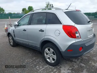 2013 Chevrolet Captiva Sport LS with VIN 3GNAL2EKXDS606686, listed as a IAAI auction lot 42186441 with 129,815 mi miles and . Bid and sale history available at carsss.com. Image 3.