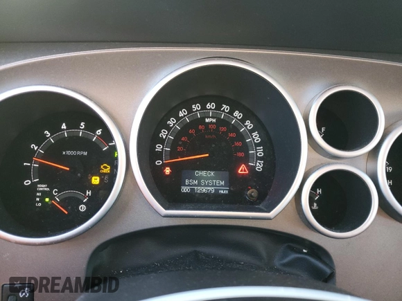 2015 Toyota Sequoia Platinum with VIN 5TDDY5G18FS117921, listed as a Copart auction lot 81804294 with 129,679 mi miles and Salvage Title. Bid and sale history available at carsss.com. Image 9.