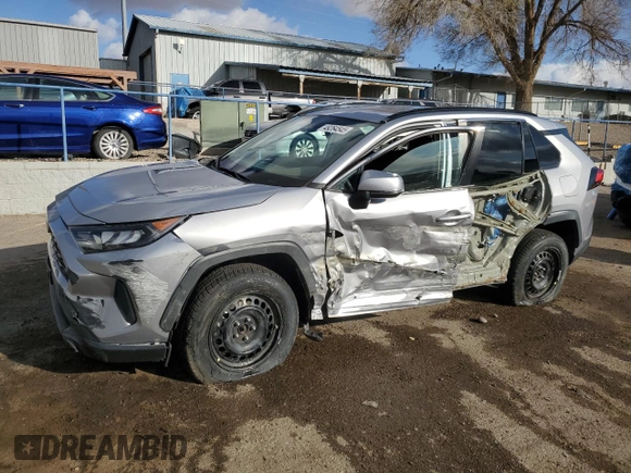 2021 Toyota RAV4 LE with VIN 2T3G1RFV7MC233203, listed as a Copart auction lot 49264545 with 45,183 mi miles and Salvage Title. Bid and sale history available at carsss.com. Image 1.