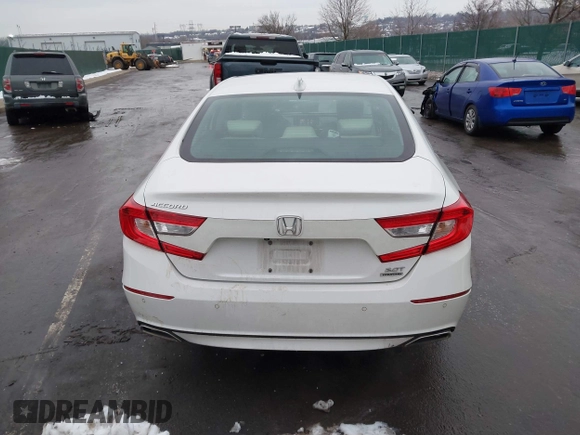2019 Honda Accord Touring z VIN 1HGCV2F97KA014542, wystawiony jako IAAI lot #41570589 z przebiegiem 82 546 mil mil oraz . Historia ofert i sprzedaży dostępna na DreamBid. Obrazek 16.