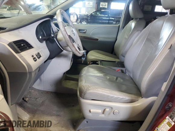 2011 Toyota Sienna XLE with VIN 5TDDK3DCXBS021858, listed as a Copart auction lot 52553825 with 198,742 mi miles and Clean Title. Bid and sale history available at carsss.com. Image 7.
