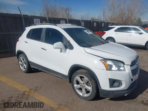 2016 Chevrolet Trax LTZ with VIN 3GNCJRSB4GL165194, listed as a IAAI auction lot 41754666 with 152,471 mi miles. Bid and sale history available at carsss.com. Image 1.