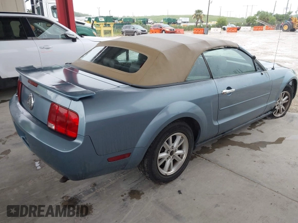 2007 Ford Mustang Deluxe with VIN 1ZVFT84N375260554, listed as a IAAI auction lot 42740799 with 162,939 mi miles and . Bid and sale history available at DreamBid. Image 4.