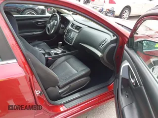 2016 Nissan Altima SR with VIN 1N4AL3AP3GC153561, listed as a IAAI auction lot 42497897 with 257,907 mi miles and . Bid and sale history available at DreamBid. Image 5.