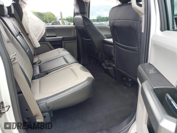 2015 Ford F-150 XLT with VIN 1FTEW1EP4FKE56578, listed as a IAAI auction lot 41977606 with 84,058 mi miles. Bid and sale history available at carsss.com. Image 8.