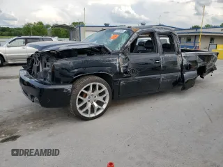 2004 Chevrolet Silverado SS z VIN 2GCEK19N341142065, wystawiony jako Copart lot #54570285 z przebiegiem 181 975 mil mil oraz Szkoda całkowita • Salvage title. Historia ofert i sprzedaży dostępna na DreamBid. Obrazek 1.