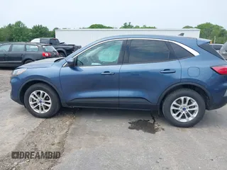 2020 Ford Escape SE z VIN 1FMCU9G6XLUC68241, wystawiony jako IAAI lot #42445888 z przebiegiem 39 712 mil mil oraz . Historia ofert i sprzedaży dostępna na DreamBid. Obrazek 15.