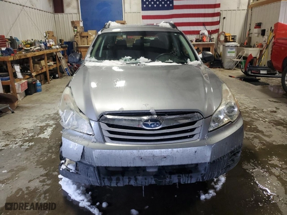 2011 Subaru Outback 2.5i with VIN 4S4BRBAC8B3392113, listed as a Copart auction lot 44448155 with 147,298 mi miles and Salvage Title. Bid and sale history available at carsss.com. Image 5.