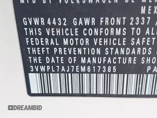 2014 Volkswagen Jetta TDI w/Sunroof & Nav with VIN 3VWPL7AJ7EM617385, listed as a IAAI auction lot 42012881 with 98,015 mi miles and . Bid and sale history available at DreamBid. Image 9.