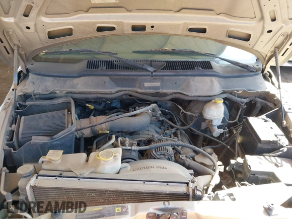 2005 Dodge 1500 SLT with VIN 1D7HA18N75S196428, listed as a IAAI auction lot 42063529 with 247,963 mi miles. Bid and sale history available at carsss.com. Image 10.