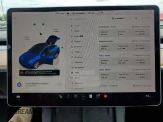 2024 Tesla Model Y Long Range with VIN 7SAYGDEE2RF986014, listed as a Copart auction lot 55791145 with 12,344 mi miles and Salvage title. Bid and sale history available at DreamBid. Image 9.