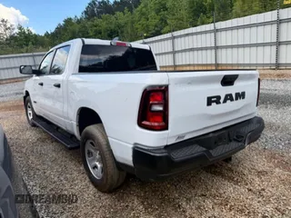 2025 Ram 1500 Tradesman z VIN 1C6RREGG8SN552310, wystawiony jako Copart lot #56547005 z przebiegiem 9 767 mil mil oraz Szkoda całkowita • Salvage title. Historia ofert i sprzedaży dostępna na DreamBid. Obrazek 2.