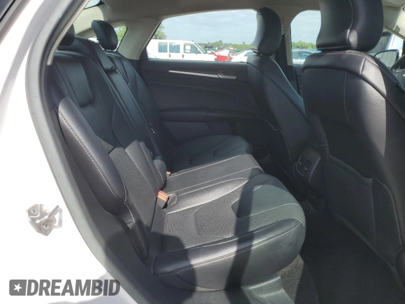 2017 Ford Fusion Titanium с VIN 3FA6P0K96HR161679, выставлен на аукционе Copart как лот 61237935 с пробегом 66 680 миль миль и Списание • Salvage title. История ставок и продаж доступна на DreamBid. Изображение 10.