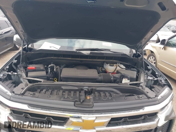 2025 Chevrolet Silverado 1500 LT with VIN 1GCPACED7SZ113872, listed as a IAAI auction lot 41526272 with 8,350 mi miles and . Bid and sale history available at DreamBid. Image 10.