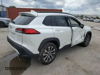 2023 Toyota Corolla Cross XLE z VIN 7MUDAAAG7PV051492, wystawiony jako Copart lot #61185635 z przebiegiem 79 364 mil mil oraz Nie do naprawy • Non repairable. Historia ofert i sprzedaży dostępna na DreamBid. Obrazek 3.