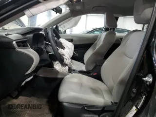 2023 Toyota Corolla Cross L z VIN 7MUAAABG9PV048031, wystawiony jako Copart lot #49844425 z przebiegiem 36 685 mil mil oraz Szkoda całkowita • Salvage title. Historia ofert i sprzedaży dostępna na DreamBid. Obrazek 7.