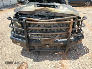 2019 Chevrolet Silverado 3500HD LTZ with VIN 1GC4KXEY6KF189594, listed as a Copart auction lot 62936734 with 0 mi miles and Salvage Title. Bid and sale history available at carsss.com. Image 12.