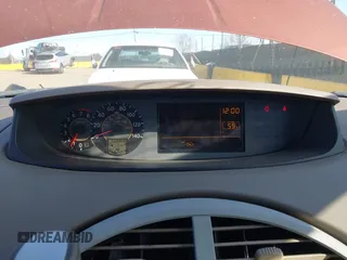2005 Nissan Quest SE with VIN 5N1BV28U45N114862, listed as a IAAI auction lot 41763820 with 208,966 mi miles. Bid and sale history available at carsss.com. Image 7.