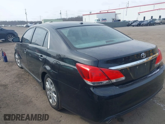 2011 Toyota Avalon with VIN 4T1BK3DB8BU380082, listed as a IAAI auction lot 41619658 with Not Provided miles and . Bid and sale history available at DreamBid. Image 3.