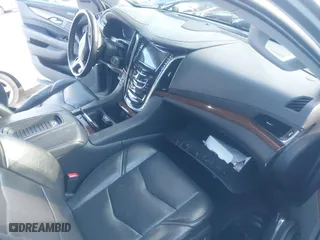 2019 Cadillac Escalade Luxury with VIN 1GYS4BKJ0KR401930, listed as a IAAI auction lot 41588826 with 78,977 mi miles. Bid and sale history available at carsss.com. Image 5.