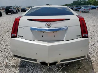 2011 Cadillac CTS Premium z VIN 1G6DP1EDXB0123728, wystawiony jako Copart lot #57966175 z przebiegiem 147 068 mil mil oraz Szkoda całkowita • Salvage title. Historia ofert i sprzedaży dostępna na DreamBid. Obrazek 6.