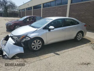2025 Toyota Corolla LE z VIN 5YFB4MDE6SP261393, wystawiony jako Copart lot #54745915 z przebiegiem 7080 mil mil oraz Nie do naprawy. Historia ofert i sprzedaży dostępna na DreamBid. Obrazek 1.