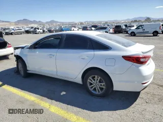 2015 Hyundai Sonata SE z VIN 5NPE24AF9FH250181, wystawiony jako Copart lot #51428235 z przebiegiem 120 251 mil mil oraz Szkoda całkowita • Salvage title. Historia ofert i sprzedaży dostępna na DreamBid. Obrazek 2.