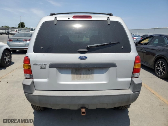 2002 Ford Escape XLT with VIN 1FMCU03152KC58829, listed as a Copart auction lot 61541644 with 0 mi miles and Clean Title. Bid and sale history available at carsss.com. Image 6.