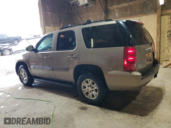 2007 GMC Yukon SLT with VIN 1GKFK13007R374138, listed as a Copart auction lot 53210325 with 230,378 mi miles and Clean Title. Bid and sale history available at carsss.com. Image 2.
