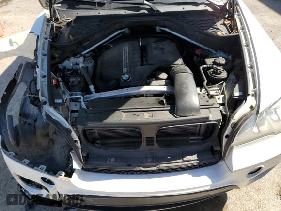 2013 BMW X5 xDrive35i with VIN 5UXZV4C55D0E02479, listed as a Copart auction lot 47365515 with 151,923 mi miles and Salvage Title. Bid and sale history available at carsss.com. Image 12.
