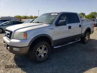 2005 Ford F-150 XLT with VIN 1FTPW14545KC62933, listed as a Copart auction lot 52158555 with 178,756 mi miles and Clean Title. Bid and sale history available at carsss.com. Image 1.