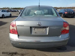 2002 Volkswagen Passat GLS with VIN WVWPD63B32P436516, listed as a Copart auction lot 78527334 with 194,069 mi miles and Salvage Title. Bid and sale history available at carsss.com. Image 6.
