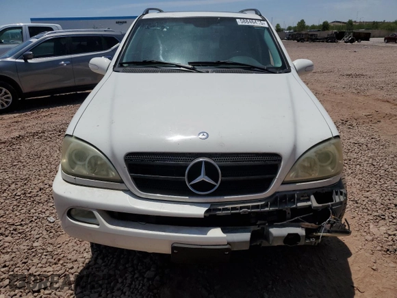 2003 Mercedes-Benz M 350 z VIN 4JGAB57E43A412977, wystawiony jako Copart lot #58846415 z przebiegiem 231 413 mil mil oraz Szkoda całkowita • Salvage title. Historia ofert i sprzedaży dostępna na DreamBid. Obrazek 5.