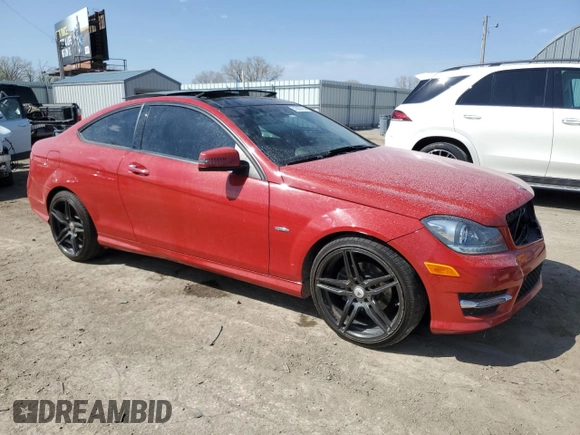 2012 Mercedes-Benz C 250 с VIN WDDGJ4HB9CF787885, выставлен на аукционе Copart как лот 51003725 с пробегом 178 975 миль миль и Списание • Salvage title. История ставок и продаж доступна на DreamBid. Изображение 4.