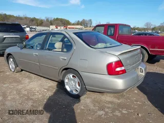 2001 Nissan Altima GXE with VIN 1N4DL01A71C118438, listed as a IAAI auction lot 41538461 with 1 mi miles. Bid and sale history available at carsss.com. Image 3.