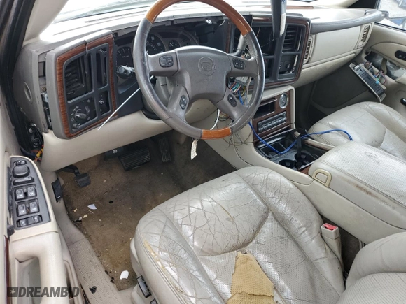 2003 Cadillac Escalade with VIN 1GYEC63T83R214248, listed as a Copart auction lot 73172804 with 0 mi miles and Salvage Title. Bid and sale history available at carsss.com. Image 8.