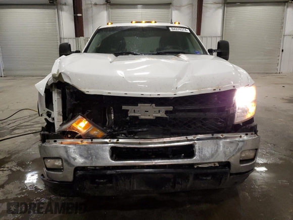 2013 Chevrolet Silverado 3500HD SRW LT with VIN 1GC4K0CG7DF138352, listed as a Copart auction lot 84374374 with 224,485 mi miles and Salvage Title. Bid and sale history available at carsss.com. Image 5.