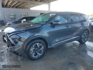 2024 Kia Sportage LX with VIN KNDPU3DF9R7275647, listed as a Copart auction lot 50694005 with 18,038 mi miles and Non Repairable. Bid and sale history available at carsss.com. Image 1.