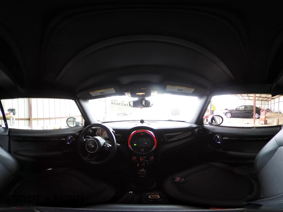 2019 MINI Convertible Cooper с VIN WMWWG5C5XK3H08526, выставлен на аукционе IAAI как лот 41623619 с пробегом 53 474 миль миль и . История ставок и продаж доступна на DreamBid. Изображение 18.